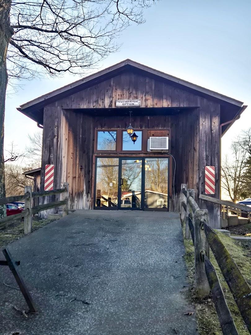 Covered Bridge Pizza Parlor